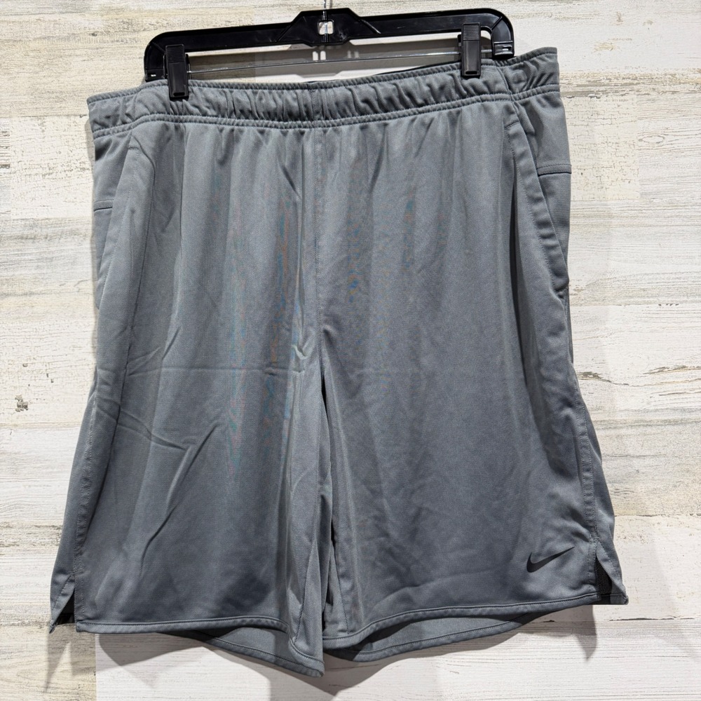Nike Dri-FIT Shorts Men XL Gray Athletic Performance Gym Workout GUC*